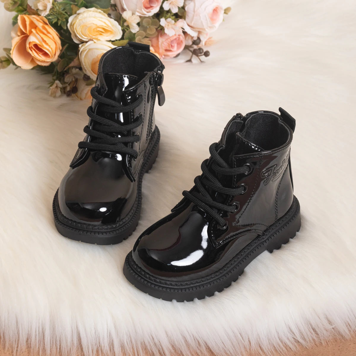 Baby Autumn and Winter Fashionable Round Toe Thick Sole Single Comfortable Short Boots New Hot Sale Kids One-piece Toddler Shoes