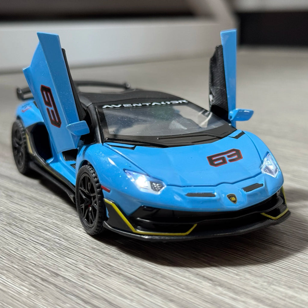 1:32 Aventador SVJ 63 Removable Version Super Sports Car Alloy Diecast Model Car Home Trendy Toys Ornaments Christmas Gifts Kids