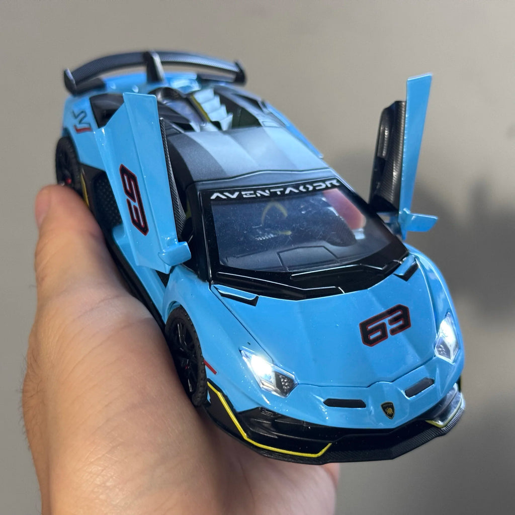 1:32 Aventador SVJ 63 Removable Version Super Sports Car Alloy Diecast Model Car Home Trendy Toys Ornaments Christmas Gifts Kids