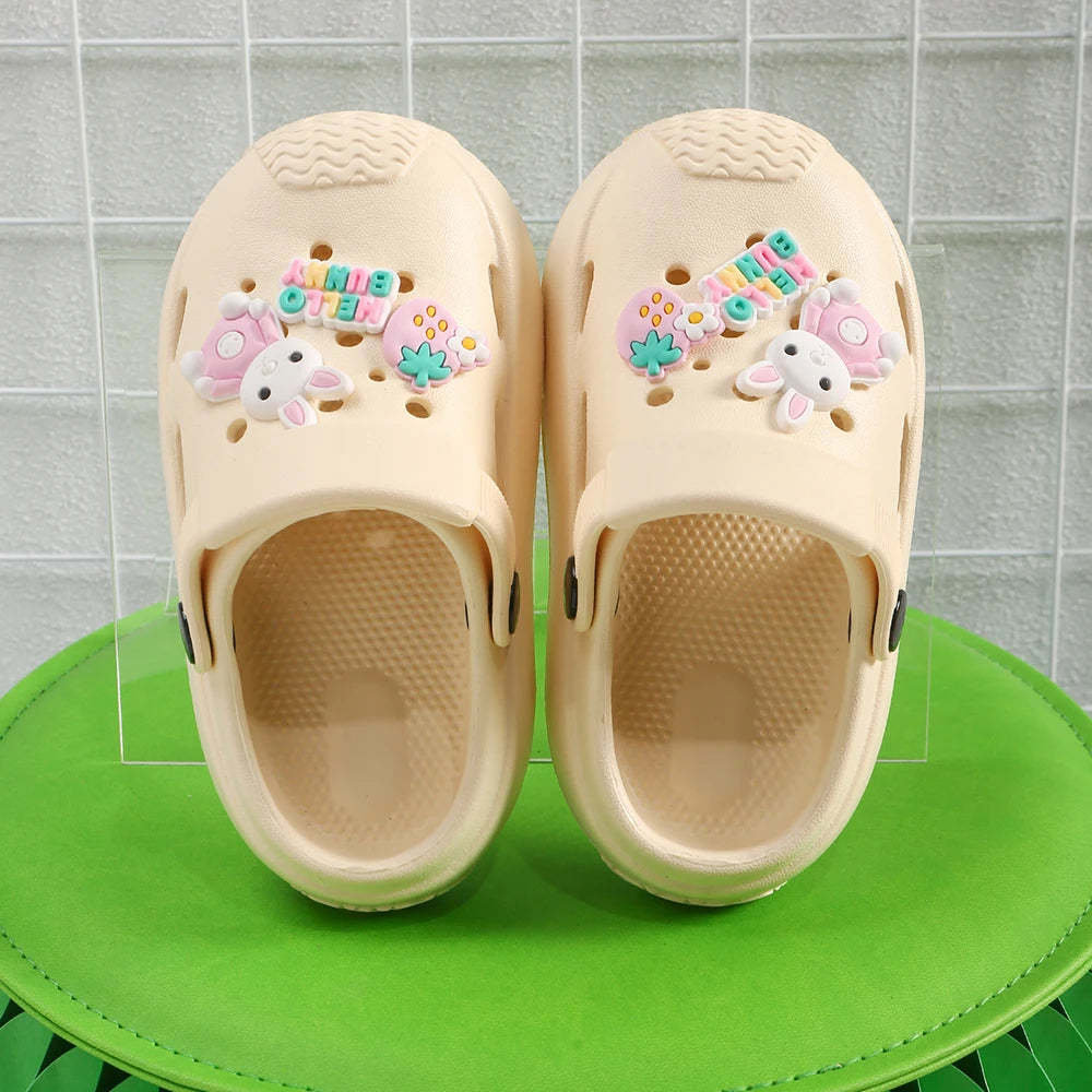 Slippers Baby Shoe Sandals Mules Breathable Girls Slippers with Soft Sole for Indoor Outdoor Activities and Anti-Slip Design