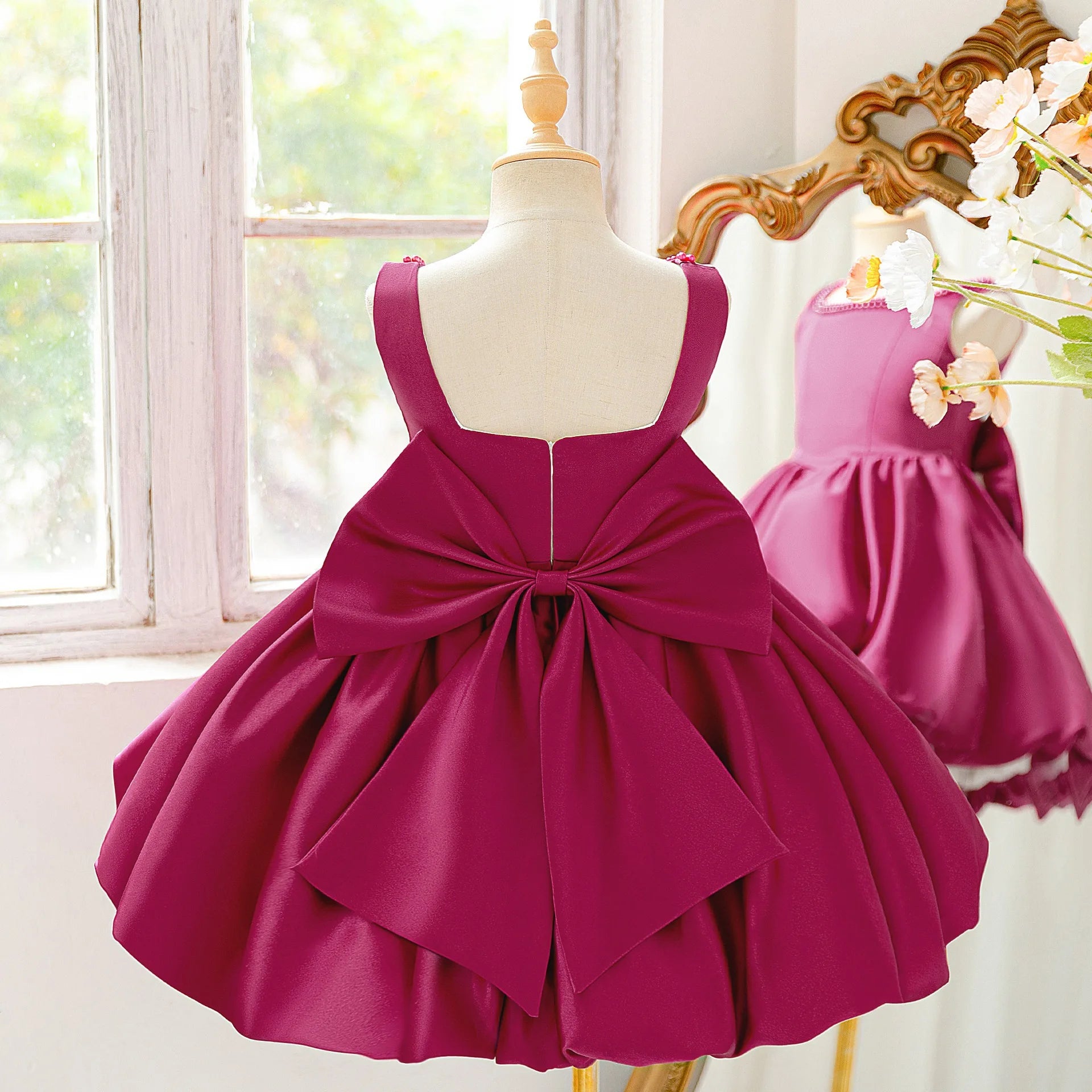 Girls Party Dresses Elegant Pearls Big Bow Princess Dress Baby Girl 1st Birthday Baptism Gown Wedding Birthday Party Girls Dress