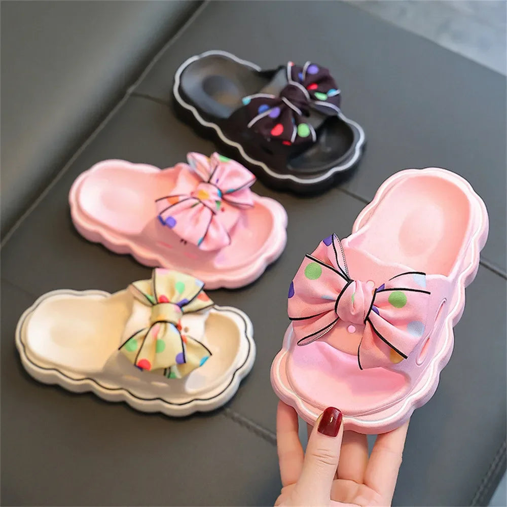 Kids Slippers Spring Autumn Girls Fashion Bow Wear Wear Non-slip Home Slippers Outside Home Thick Bottom Beach Sandals Slippers