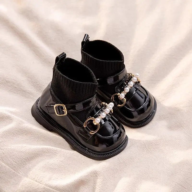 Autumn Winter Girls' Baby Shoes Fleece Lined Short Boots Soft Soled Walking Shoes Princess Leather Shoes for Toddlers