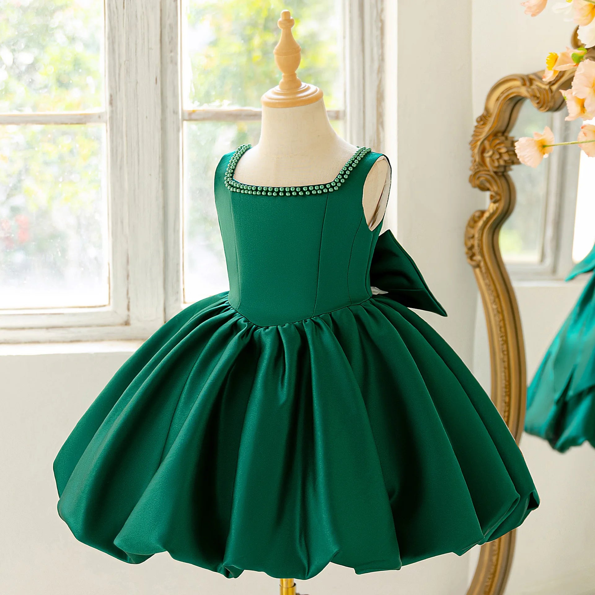 Girls Party Dresses Elegant Pearls Big Bow Princess Dress Baby Girl 1st Birthday Baptism Gown Wedding Birthday Party Girls Dress