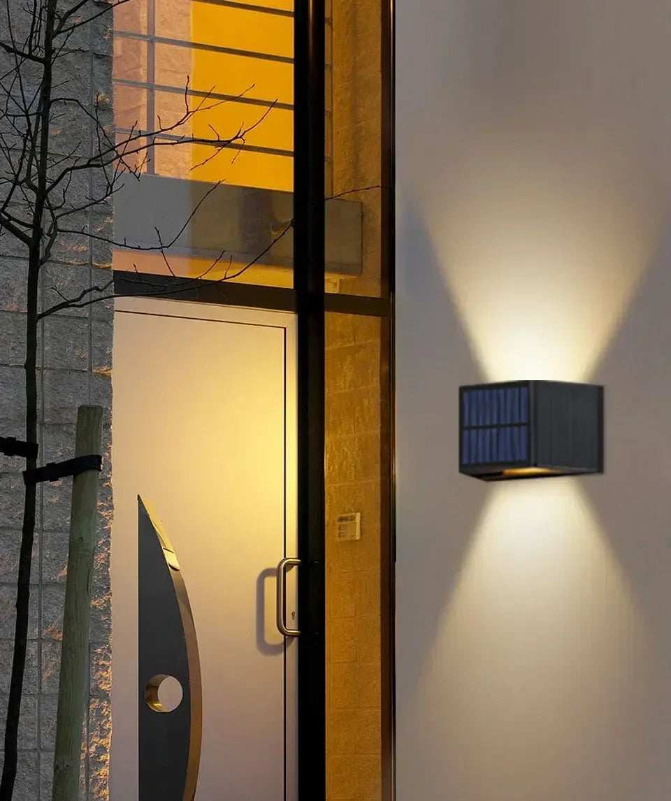 Outdoor Led Solar Light Dusk to Dawn Deck Light Garden Yard Decor Waterproof Wall Light for Garden Yard Porch Landscape Lighting