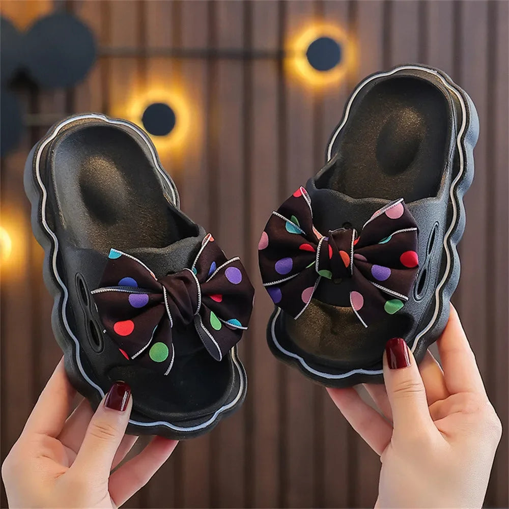 Kids Slippers Spring Autumn Girls Fashion Bow Wear Wear Non-slip Home Slippers Outside Home Thick Bottom Beach Sandals Slippers