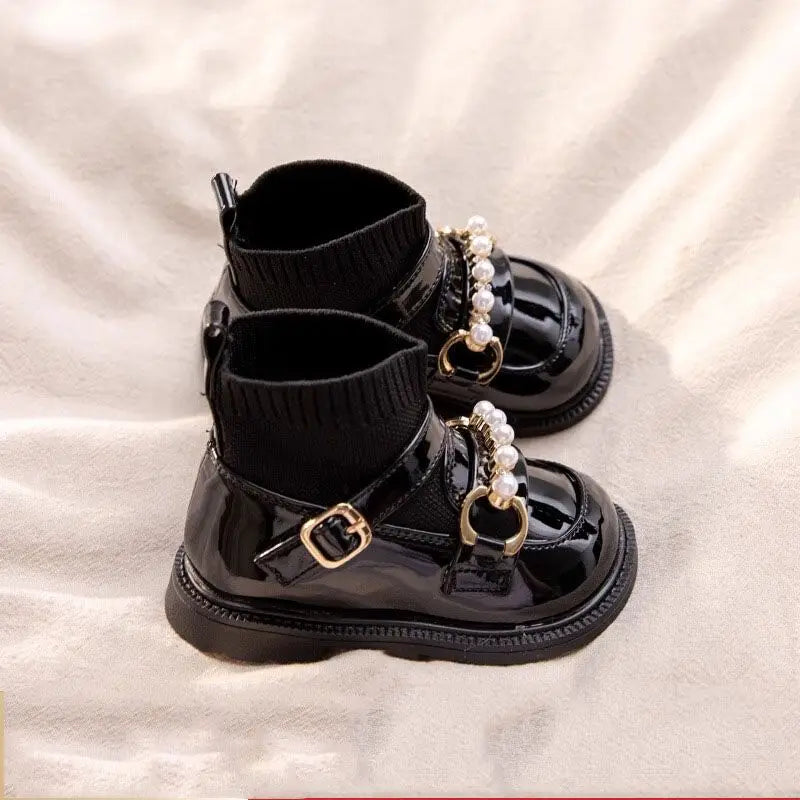 Autumn Winter Girls' Baby Shoes Fleece Lined Short Boots Soft Soled Walking Shoes Princess Leather Shoes for Toddlers