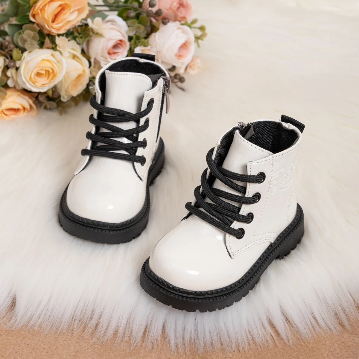 Baby Autumn and Winter Fashionable Round Toe Thick Sole Single Comfortable Short Boots New Hot Sale Kids One-piece Toddler Shoes