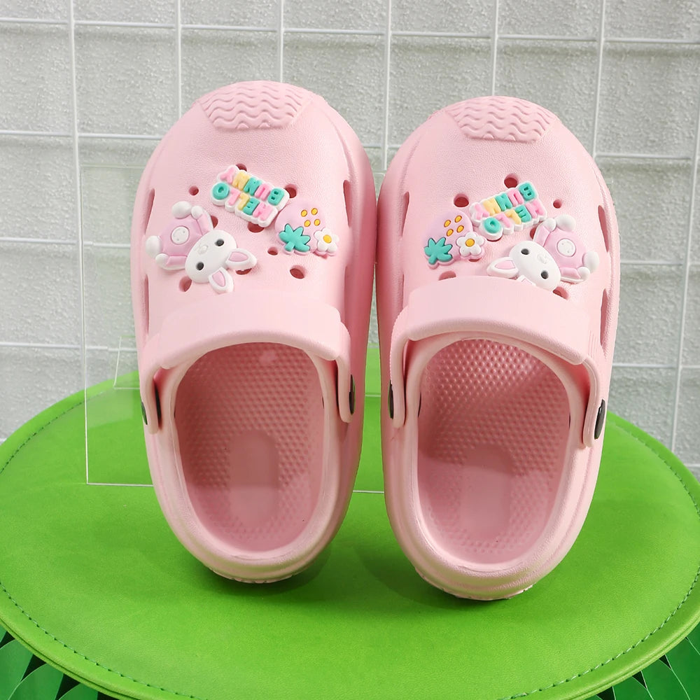 Slippers Baby Shoe Sandals Mules Breathable Girls Slippers with Soft Sole for Indoor Outdoor Activities and Anti-Slip Design