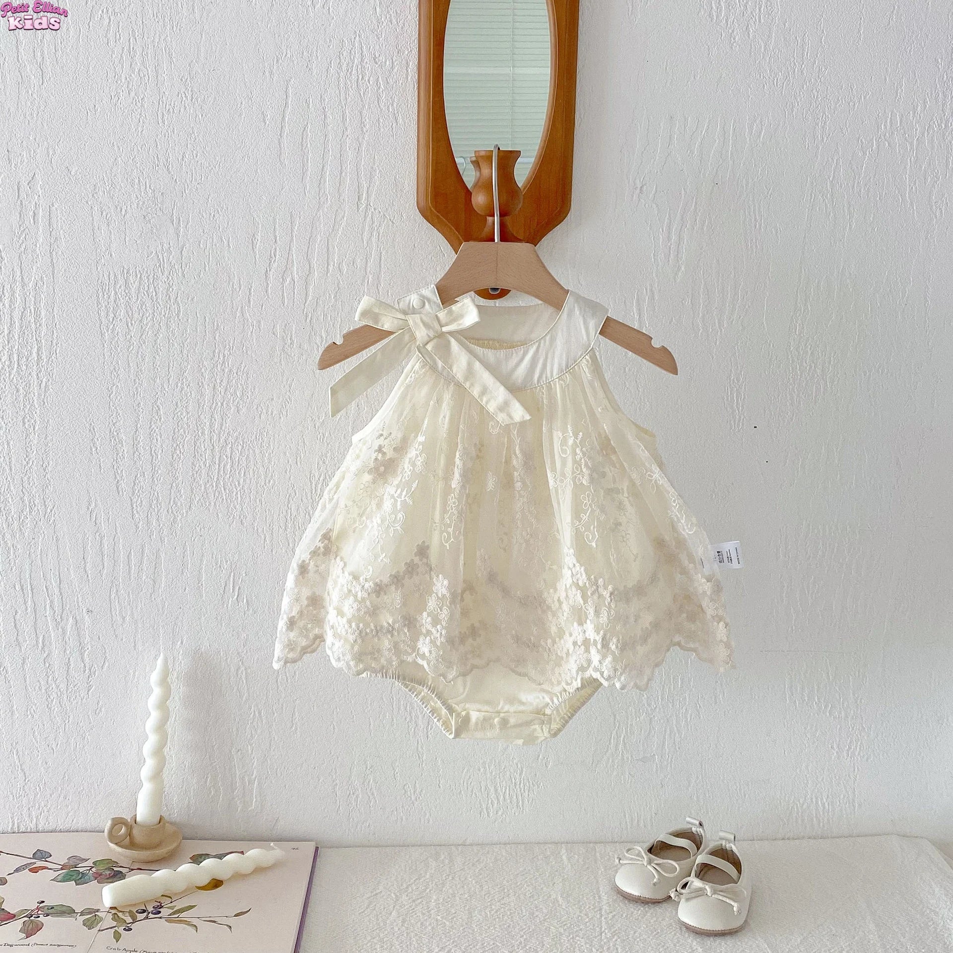 Baby Girl Clothes Cotton Lace Embroidery Bow Romper Dress 0-2Y Baby Girl Birthday Photo Outfit Sleeveless Princess Bodysuit